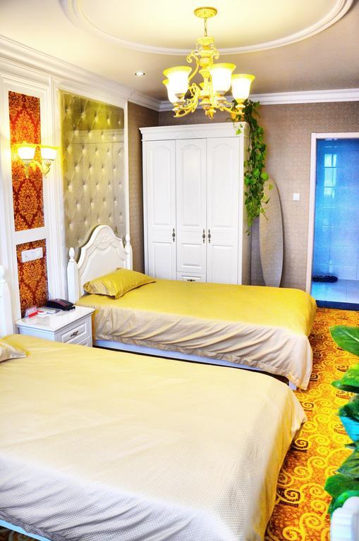 Nafee Hotel Zhenjiang  Room photo